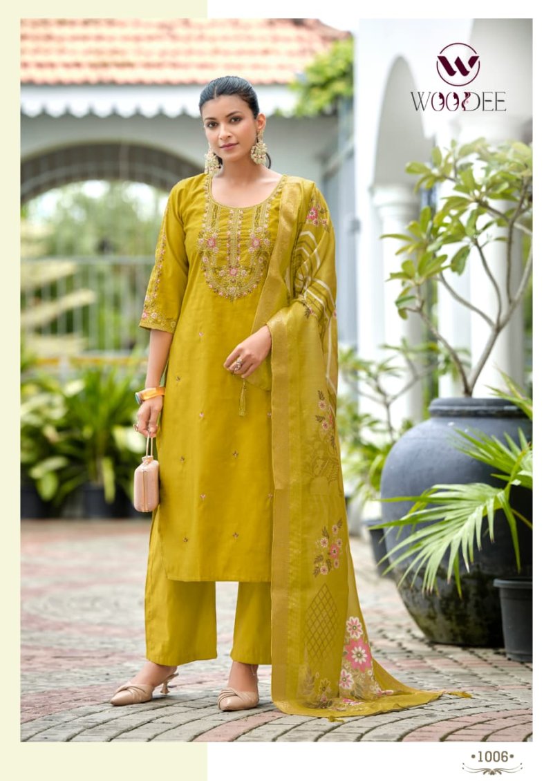 Hoor By Woodee Viscose Gadhwal Kurti With Bottom Dupatta 